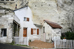 Les Gîtes des Châteaux, gîtes troglodytiques